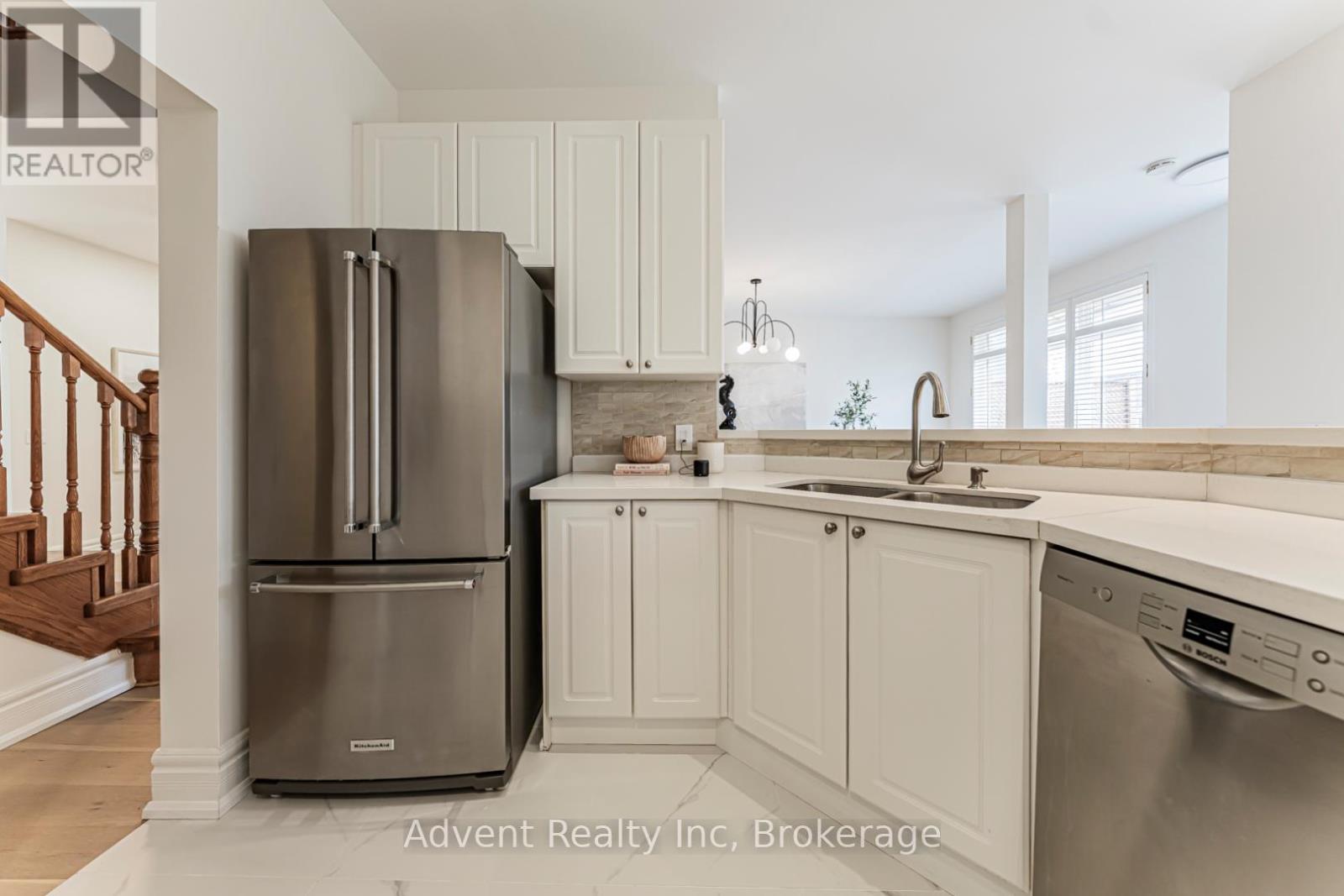 5 Angus Glen Boulevard, Markham (Angus Glen), Ontario  L6C 1Z1 - Photo 14 - N13151520