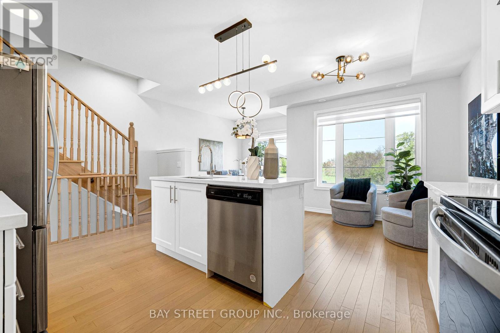 9712 Kennedy Road, Markham, Ontario  L6C 3J8 - Photo 11 - N13151534