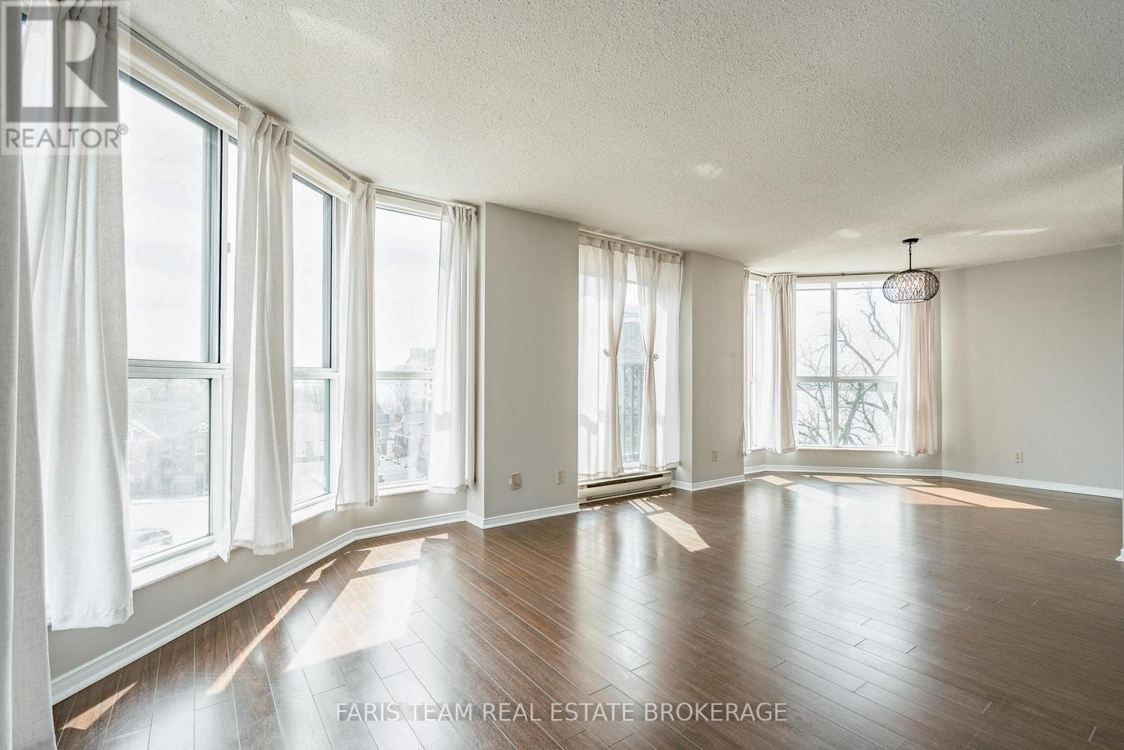 511 - 150 Dunlop Street E, Barrie, Ontario  L4M 6H1 - Photo 15 - S13151466