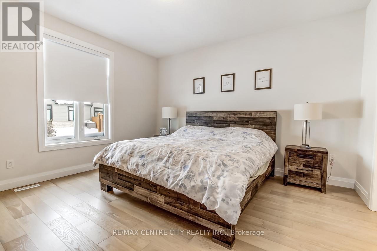 35 - 63 Compass Trail, Central Elgin, Ontario  N5L 0B4 - Photo 18 - X13151708