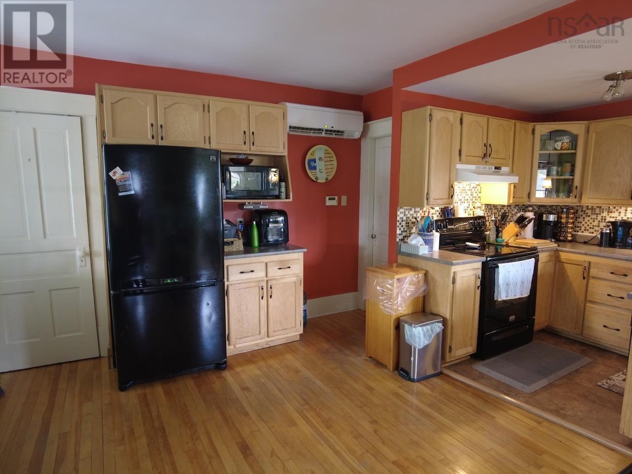 15 James Street, Oxford, Nova Scotia  B0M 1P0 - Photo 16 - 202611488