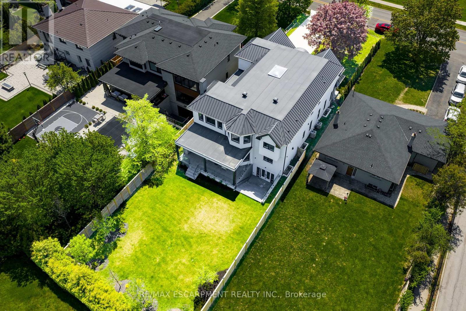 221 Morden Road, Oakville, Ontario  L6K 2S2 - Photo 48 - W13151418