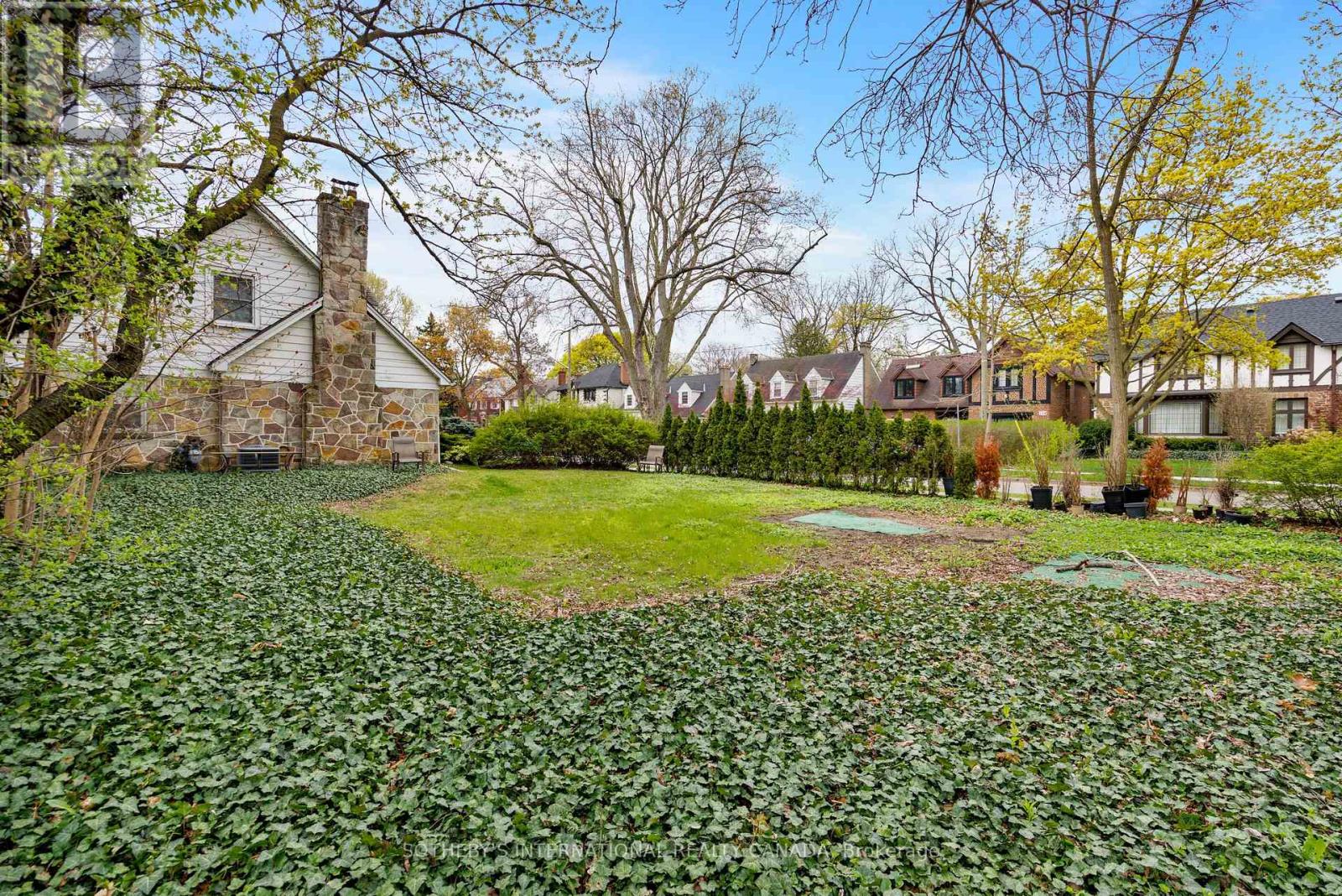 103 Willingdon Boulevard, Toronto, Ontario  M8X 2H8 - Photo 36 - W13151426