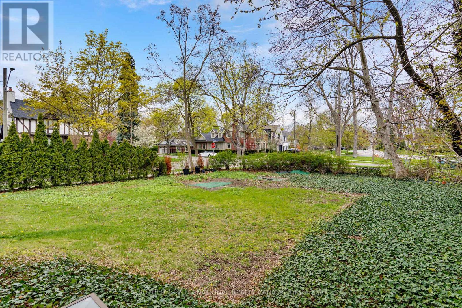 103 Willingdon Boulevard, Toronto, Ontario  M8X 2H8 - Photo 37 - W13151426