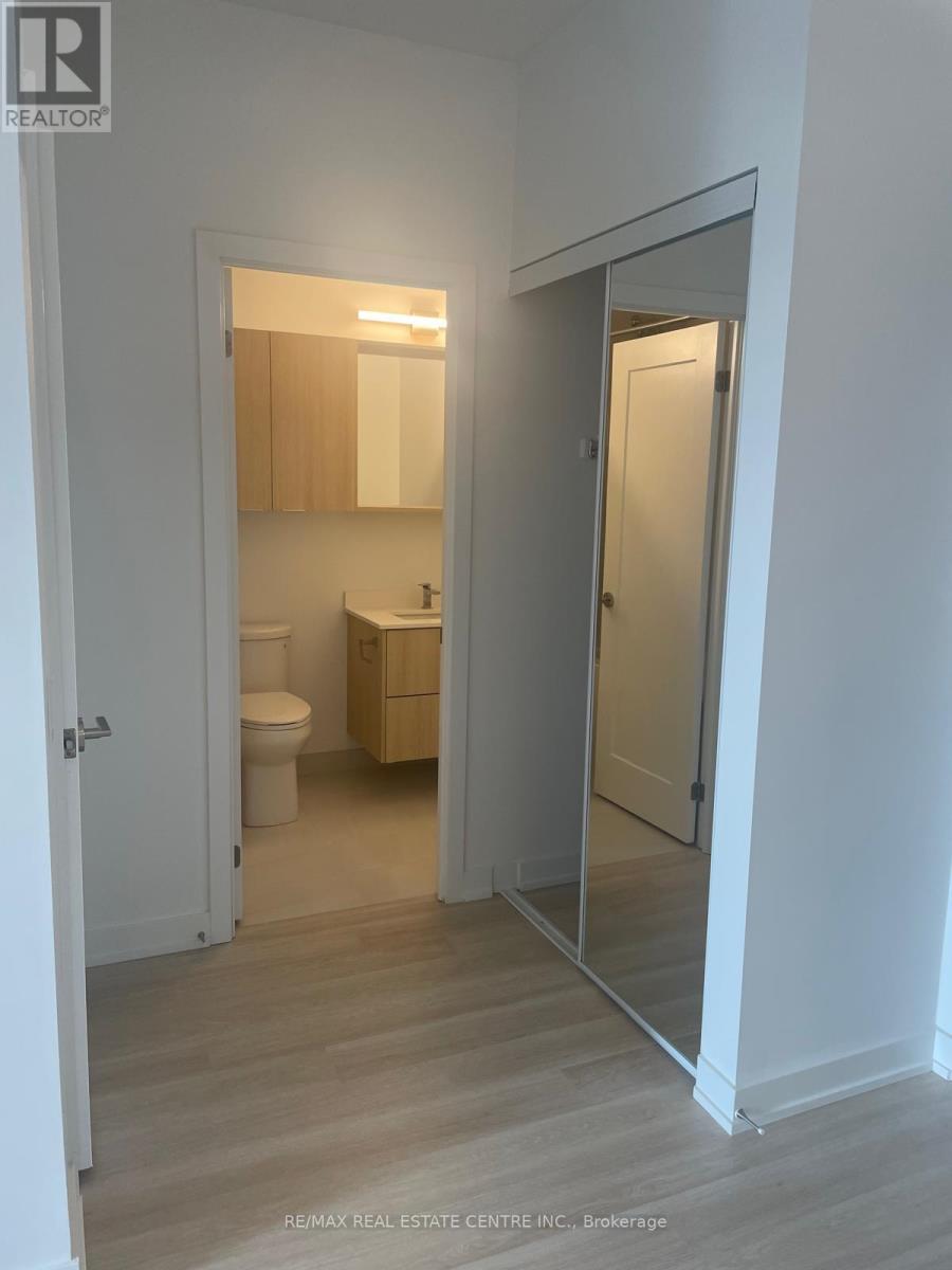 Unknown Address, ,     - Photo 8 - W13151454