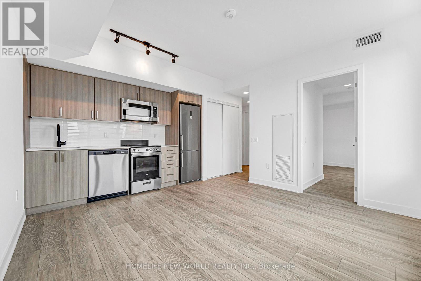 807 - 758 Dovercourt Road, Toronto, Ontario  M6H 0G7 - Photo 12 - W13151514
