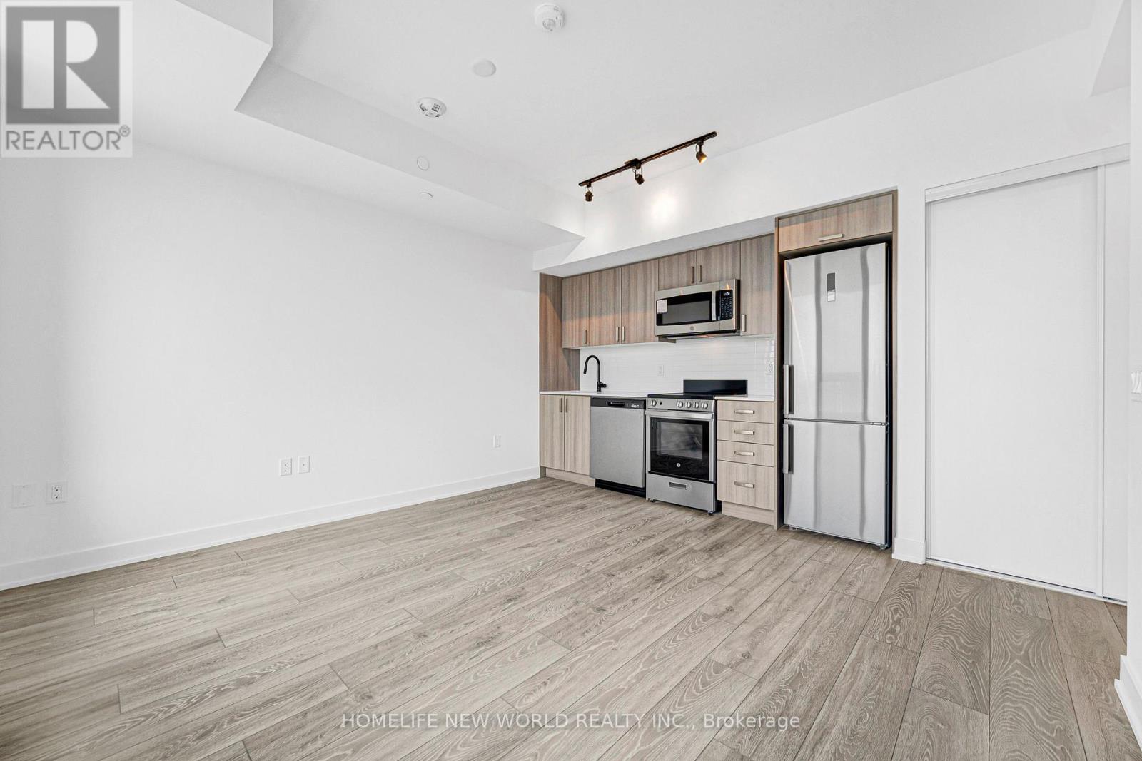 807 - 758 Dovercourt Road, Toronto, Ontario  M6H 0G7 - Photo 7 - W13151514
