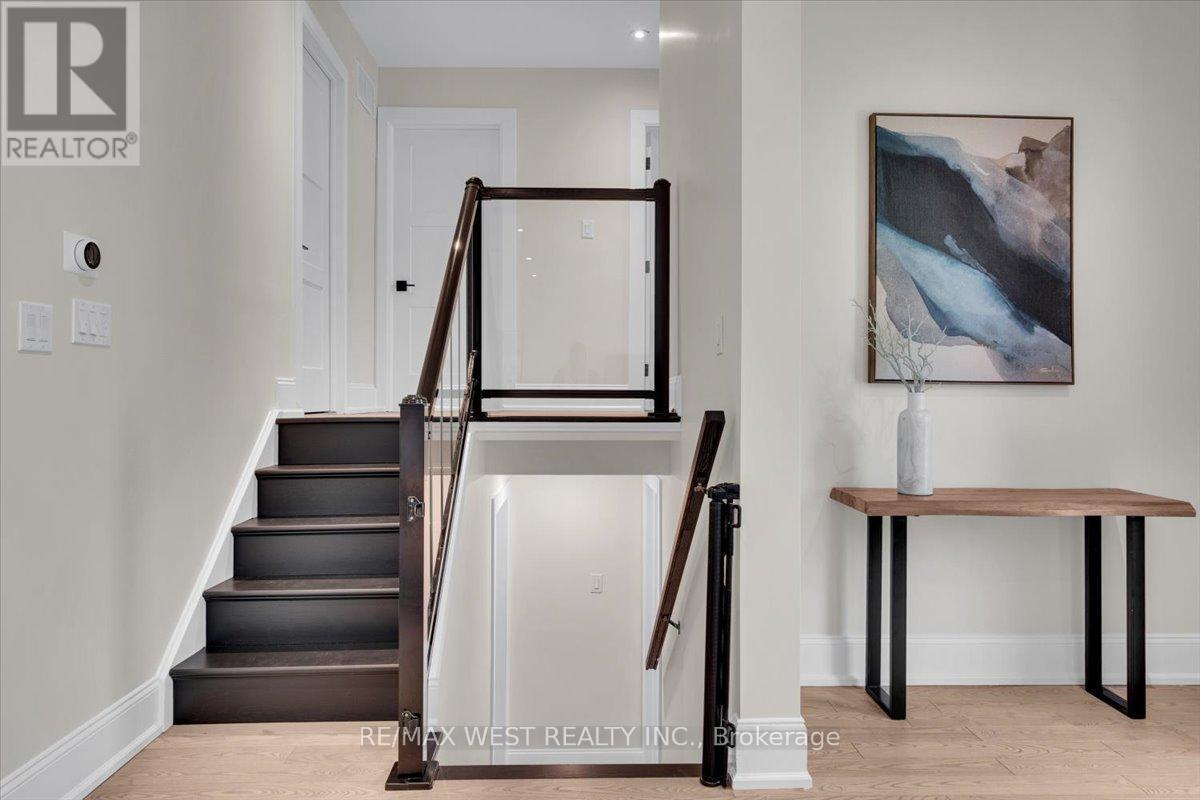 2456 Bridge Road, Oakville, Ontario  L6L 2H1 - Photo 13 - W13151524