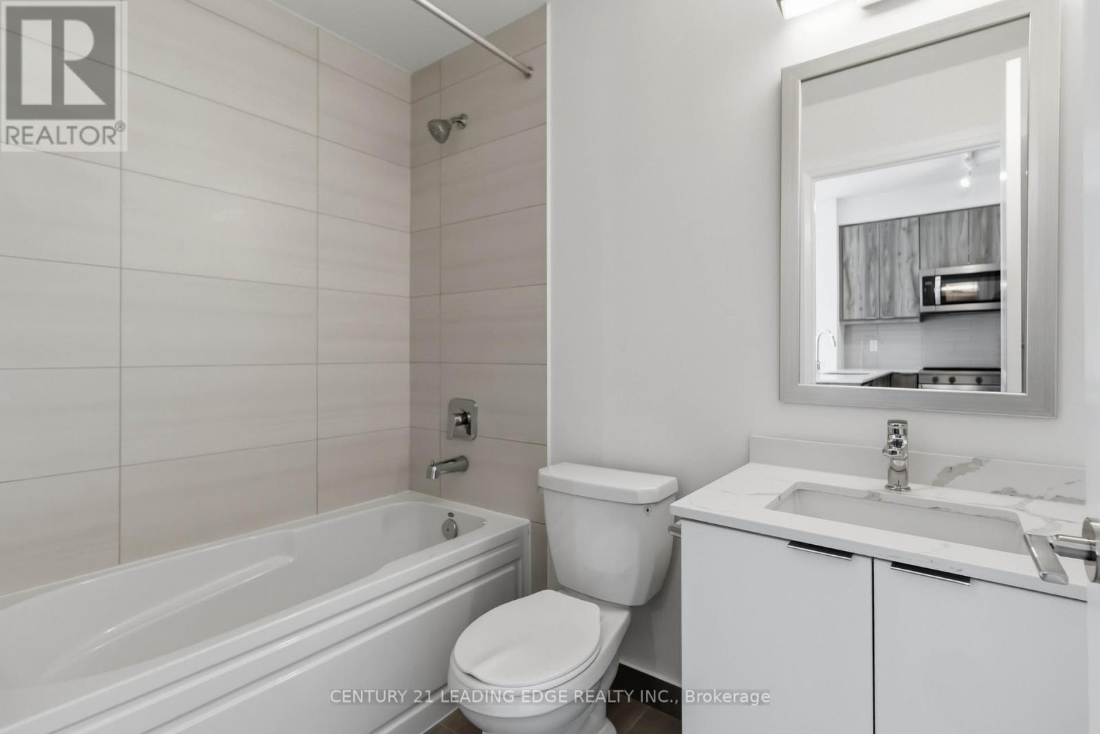 1004 - 15 Watergarden Drive, Mississauga, Ontario  L5R 0H4 - Photo 9 - W13151540