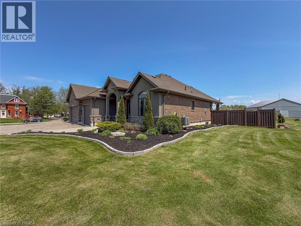 3 Myerscough Road, Brantford, Ontario  N3T 5L6 - Photo 4 - 40831904