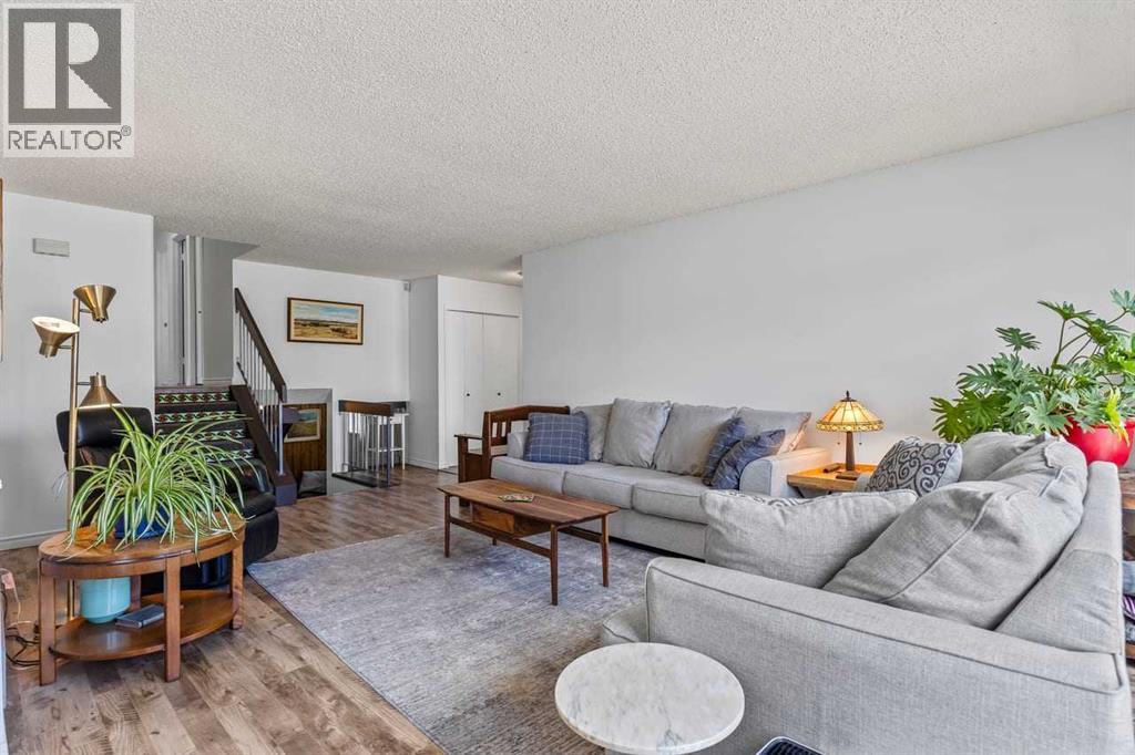 28 Beddington Crescent NE, Calgary, Alberta  T3K 1N5 - Photo 8 - A2311408