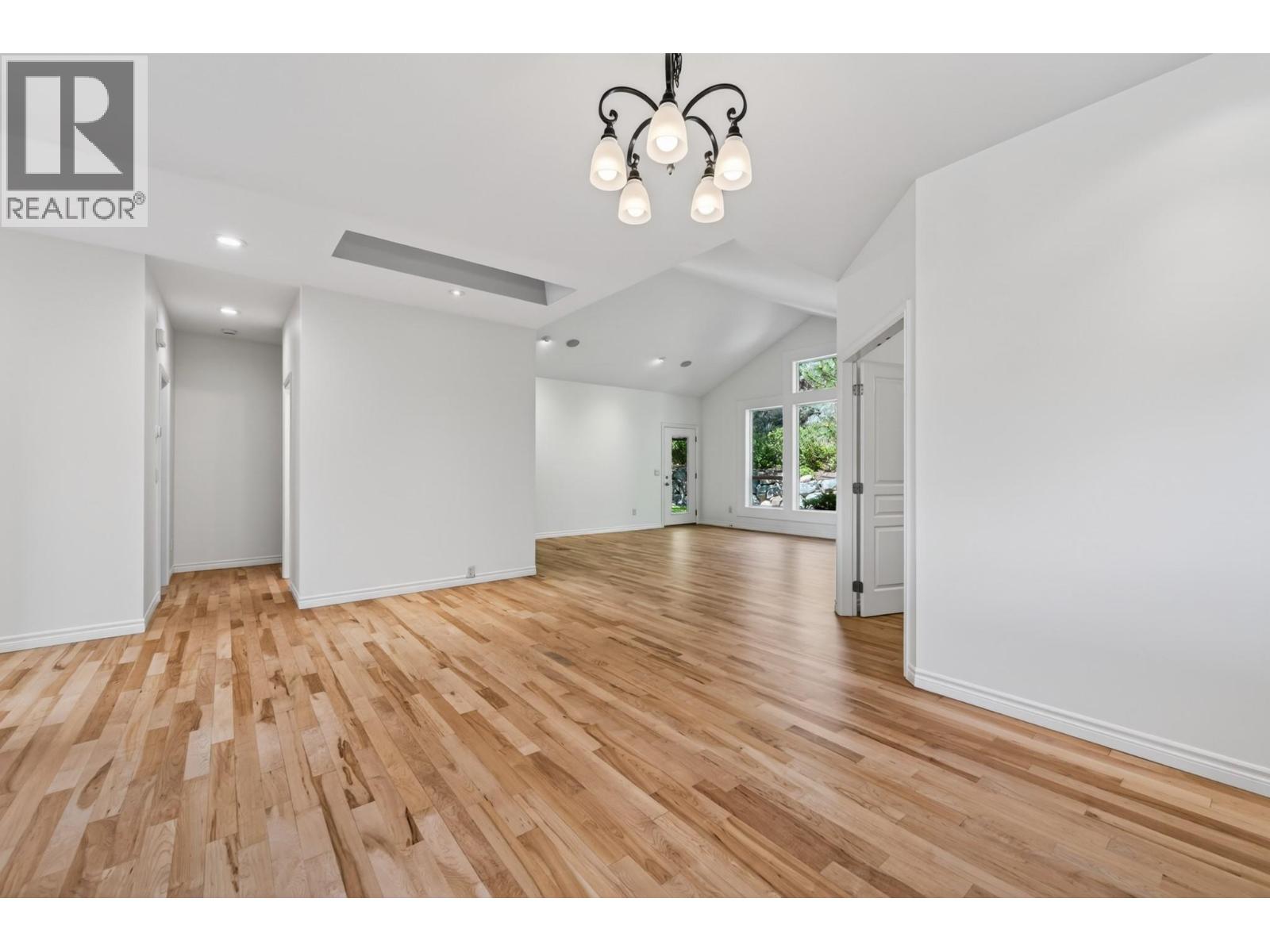 606 Stoneridge Lane, Kamloops, British Columbia  V2H 0A7 - Photo 17 - 10387188
