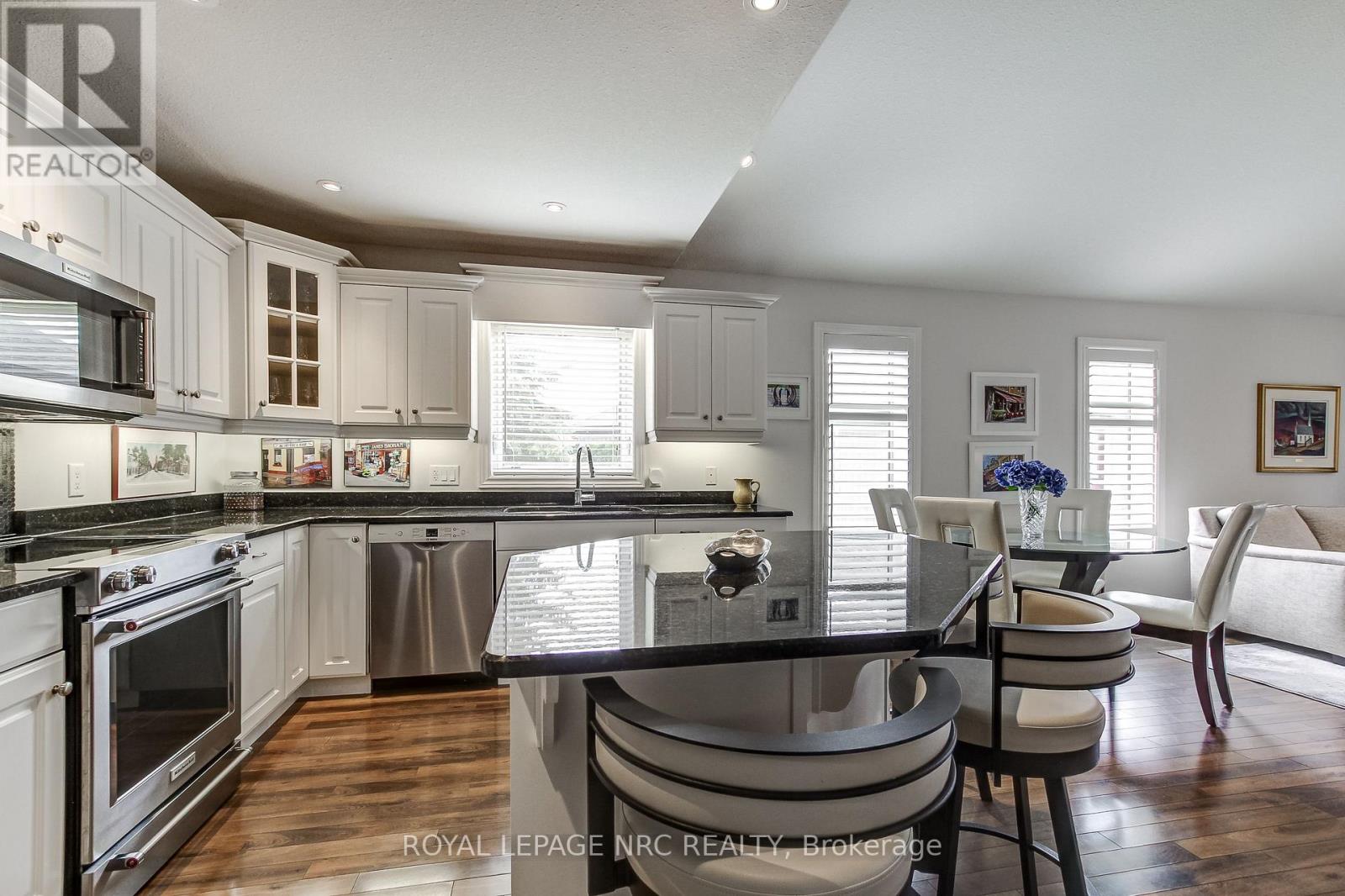 5 Rose Glen Crescent, Niagara-On-The-Lake, Ontario  L0S 1J0 - Photo 11 - X13151792