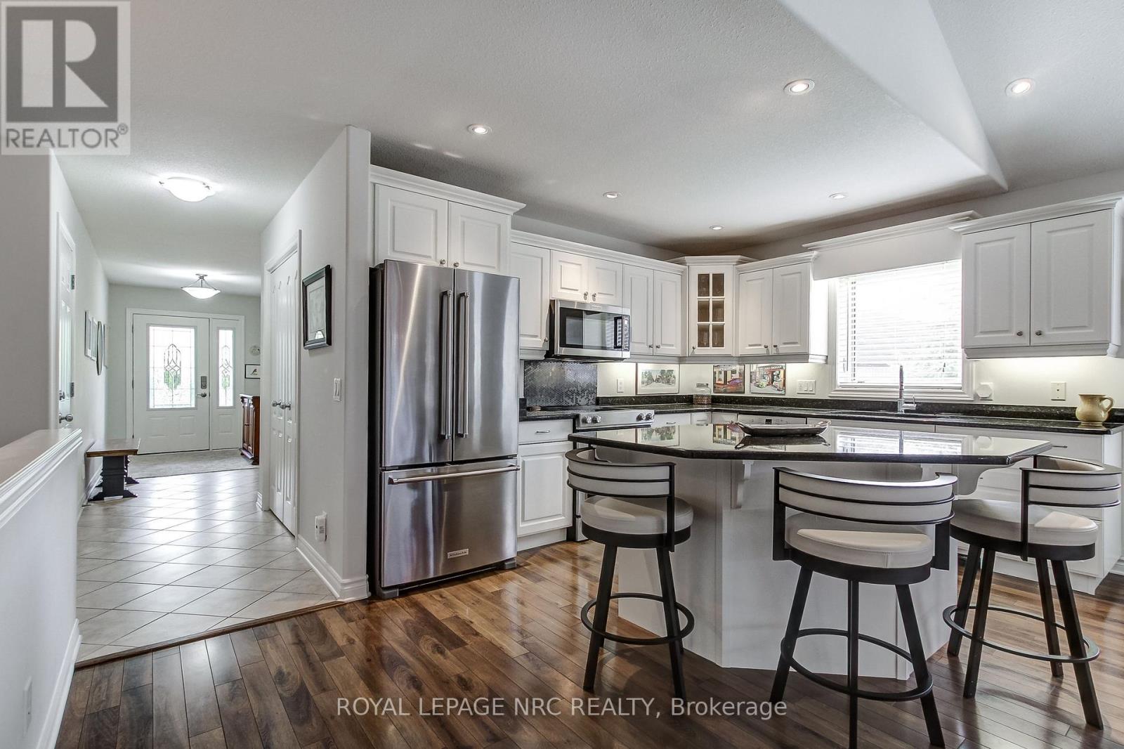 5 Rose Glen Crescent, Niagara-On-The-Lake, Ontario  L0S 1J0 - Photo 12 - X13151792