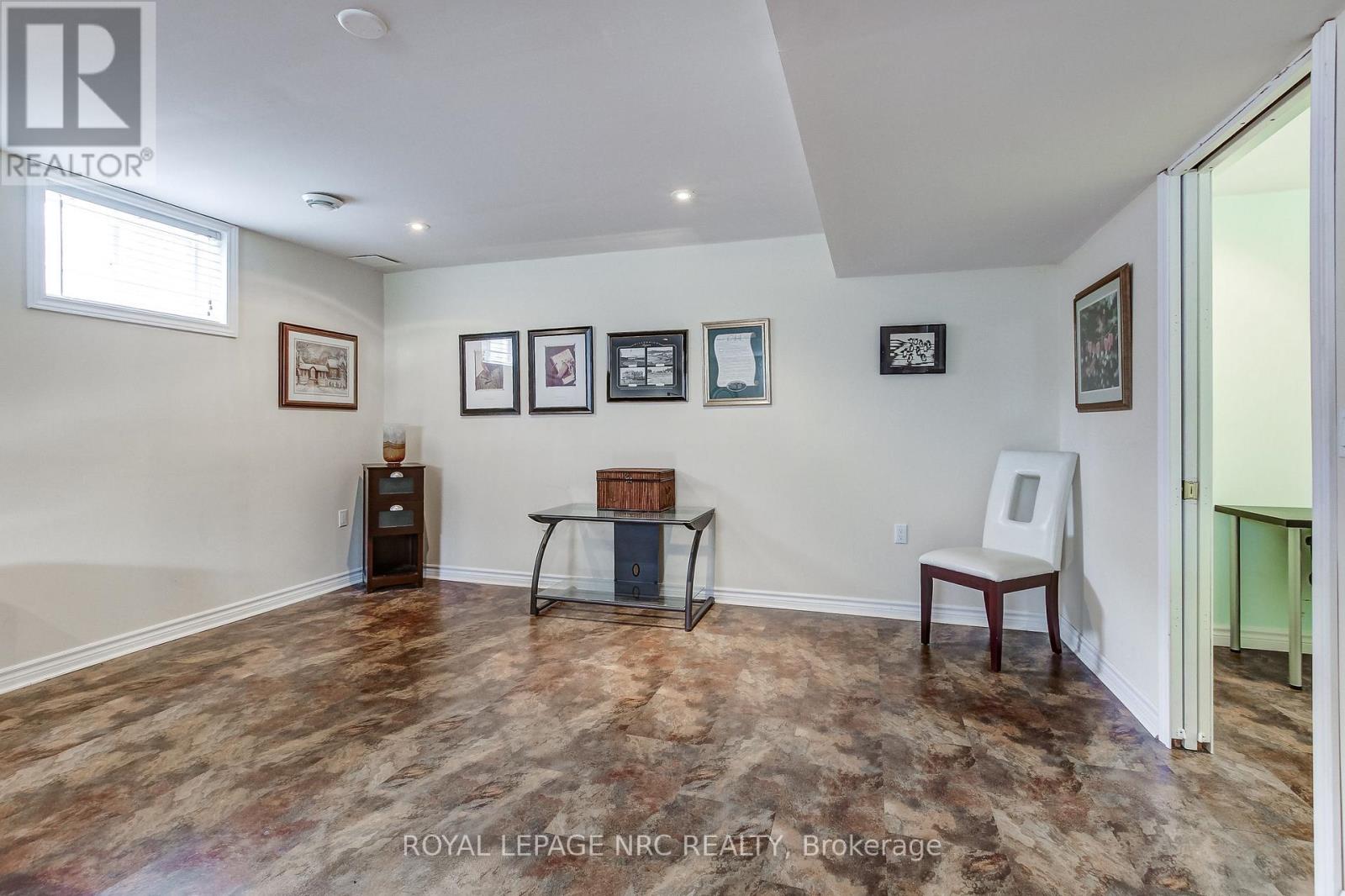 5 Rose Glen Crescent, Niagara-On-The-Lake, Ontario  L0S 1J0 - Photo 34 - X13151792