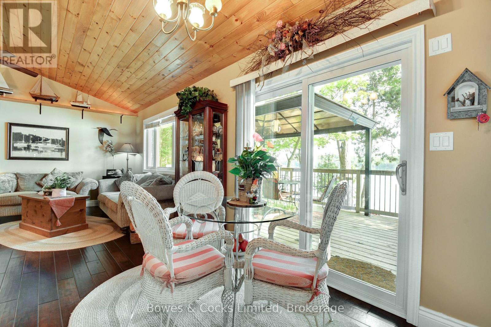 754 Renwick Road, North Kawartha, Ontario  K0L 1A0 - Photo 12 - X12927068
