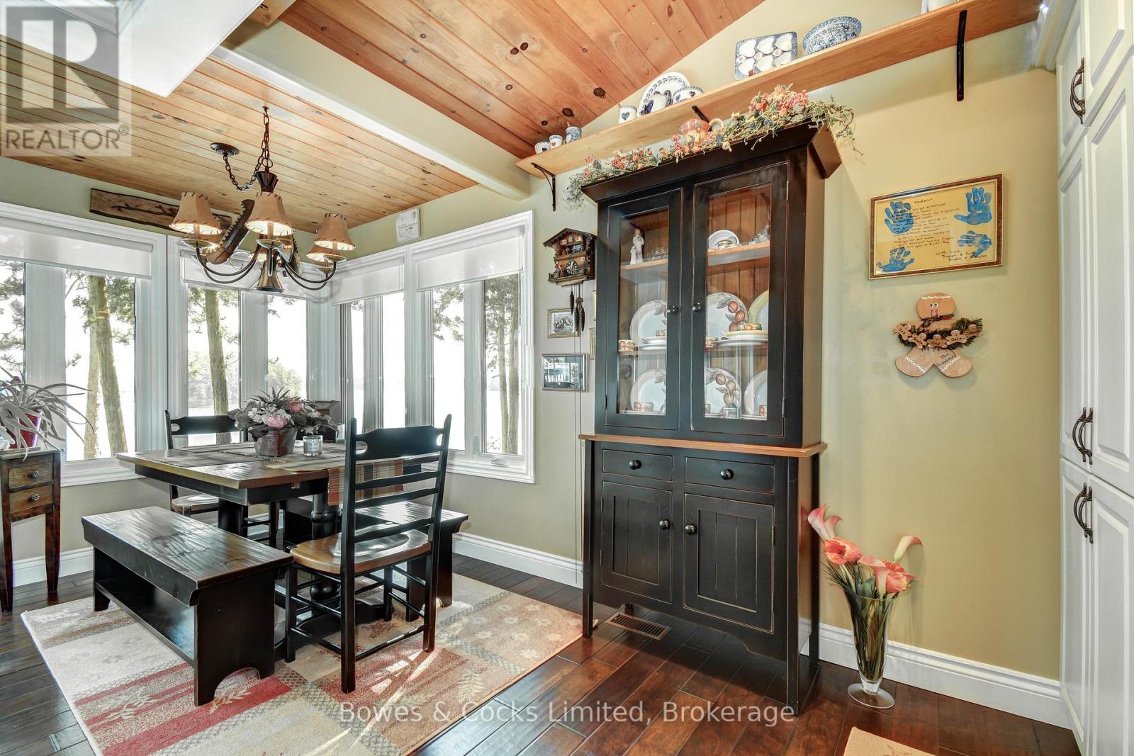 754 Renwick Road, North Kawartha, Ontario  K0L 1A0 - Photo 11 - X12927068
