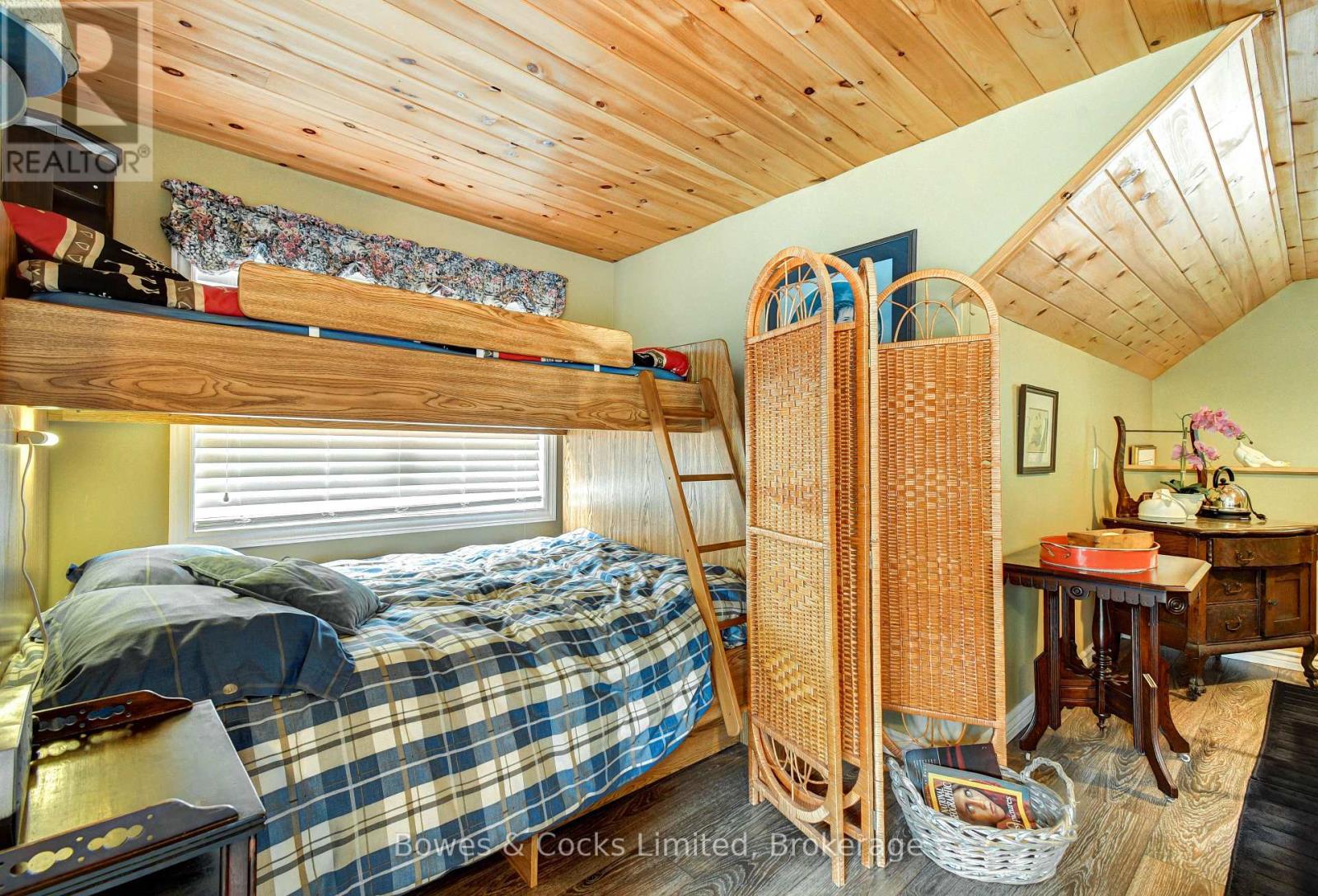 754 Renwick Road, North Kawartha, Ontario  K0L 1A0 - Photo 21 - X12927068
