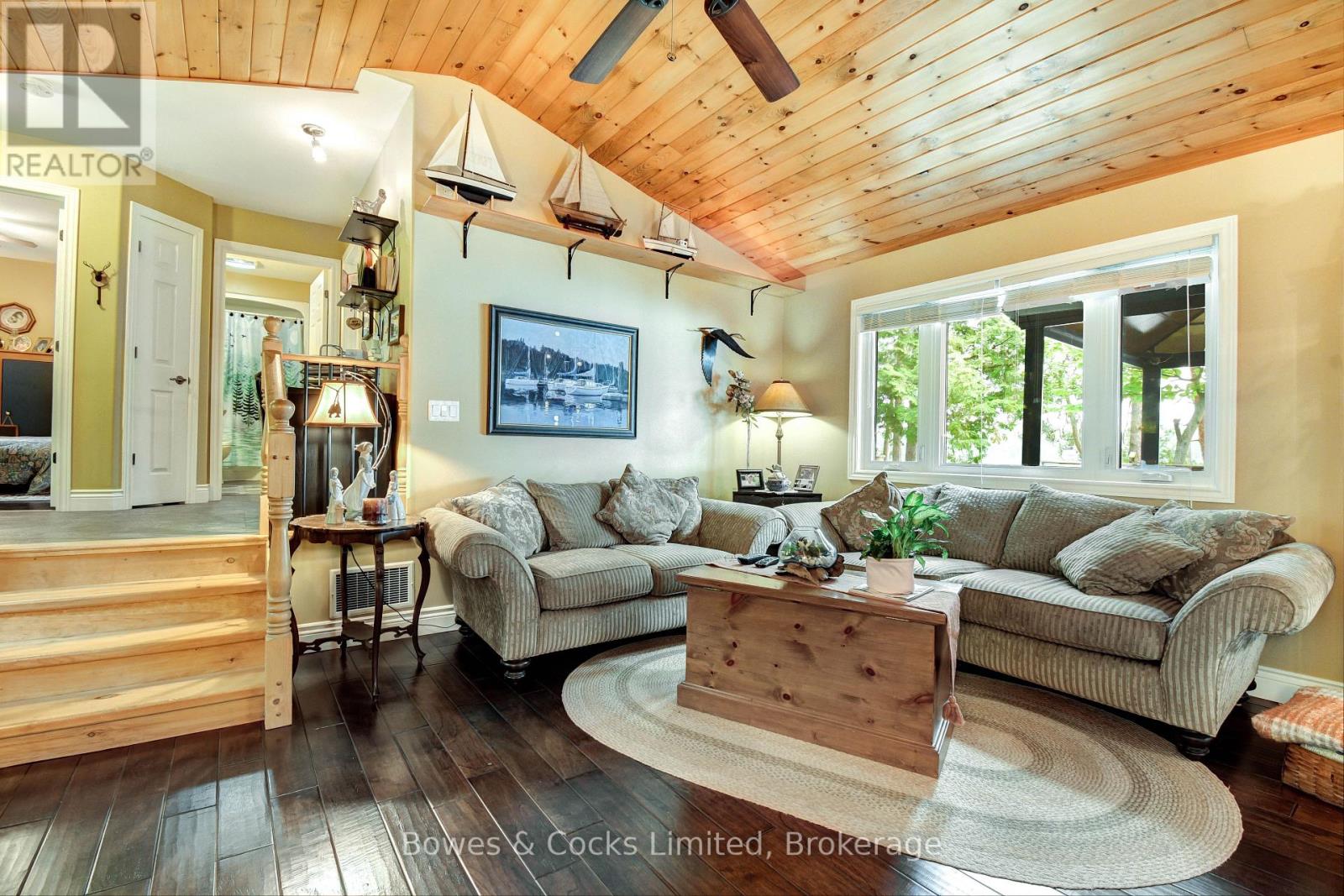 754 Renwick Road, North Kawartha, Ontario  K0L 1A0 - Photo 7 - X12927068