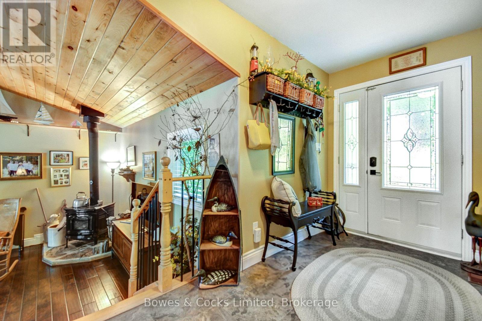 754 Renwick Road, North Kawartha, Ontario  K0L 1A0 - Photo 5 - X12927068