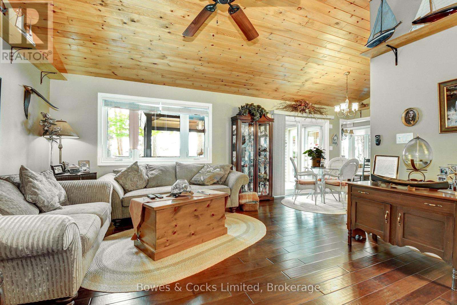 754 Renwick Road, North Kawartha, Ontario  K0L 1A0 - Photo 8 - X12927068