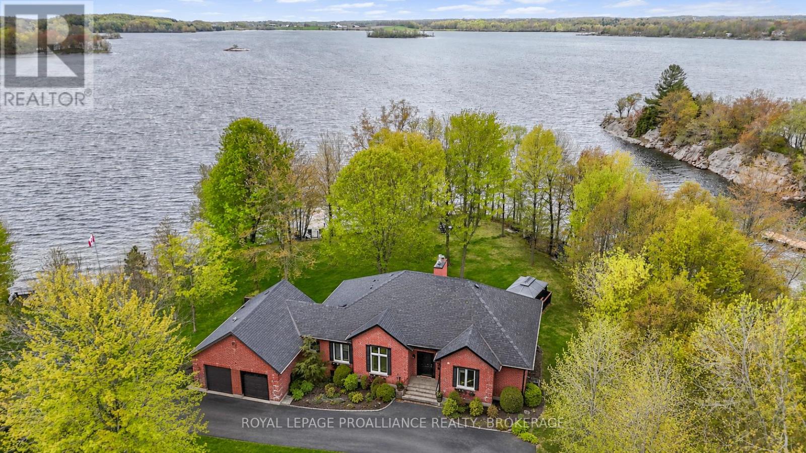 4075 Stone Point Road, South Frontenac, Ontario  K0H 1X0 - Photo 4 - X12968872