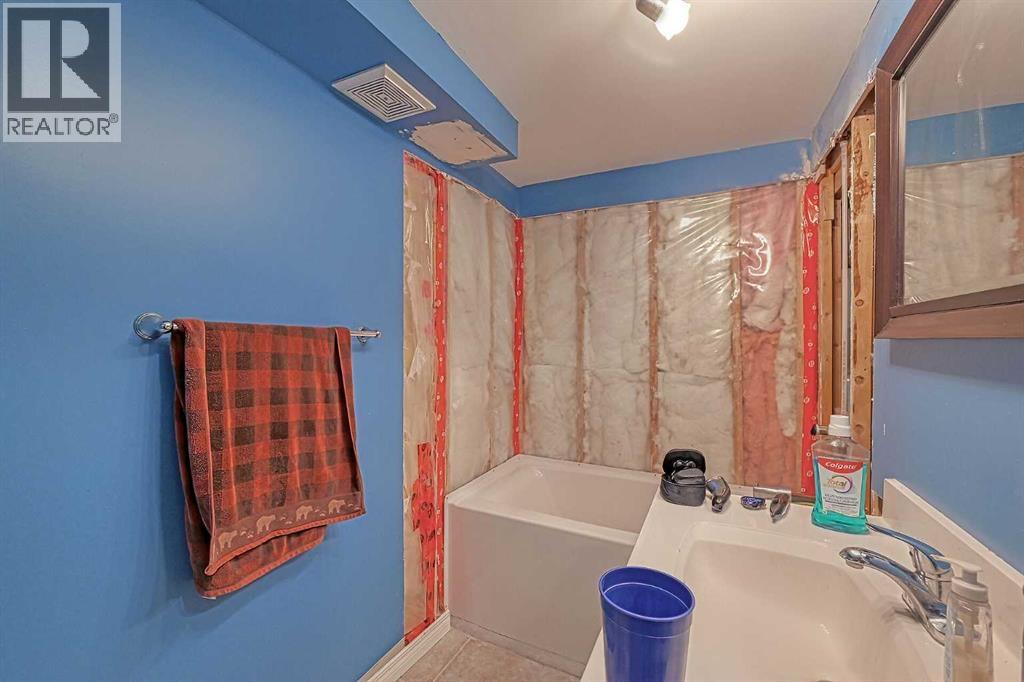 328 6 Street, Irricana, Alberta  T0M 1B0 - Photo 32 - A2312965