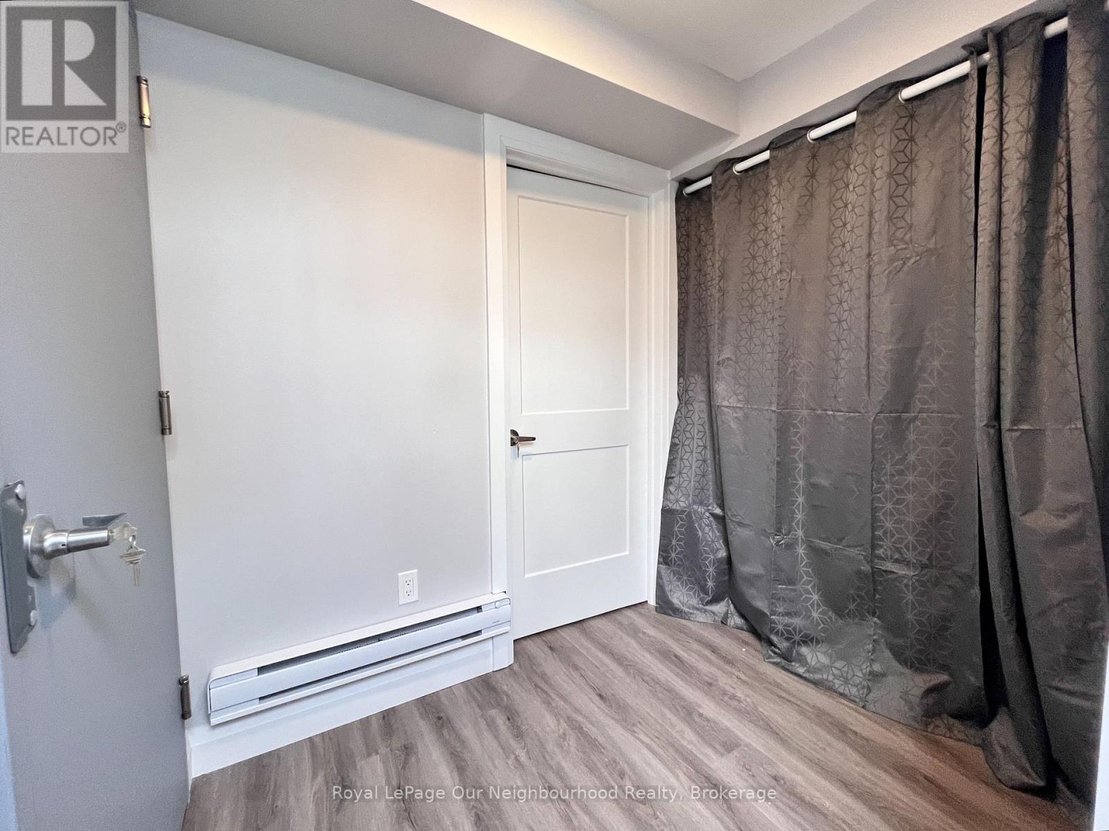 Lower - 146 Bartlett Avenue, Toronto, Ontario  M6H 3G1 - Photo 29 - W13151592