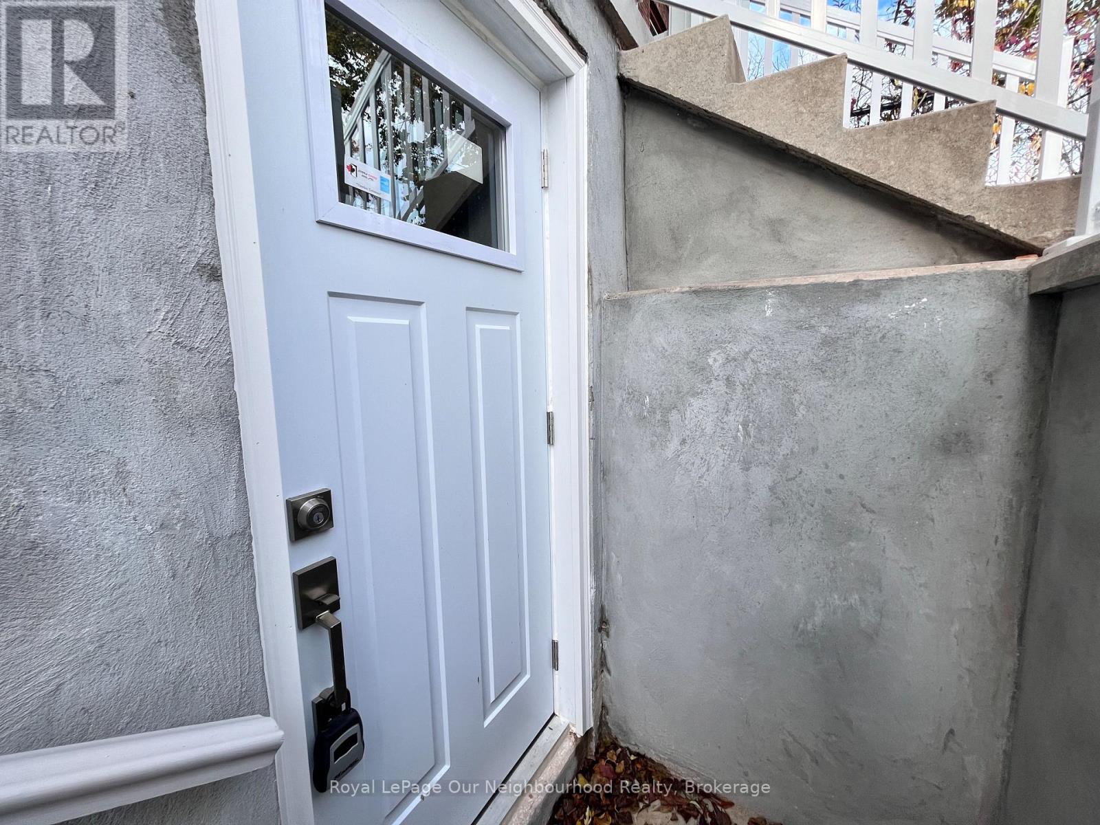 Lower - 146 Bartlett Avenue, Toronto, Ontario  M6H 3G1 - Photo 30 - W13151592