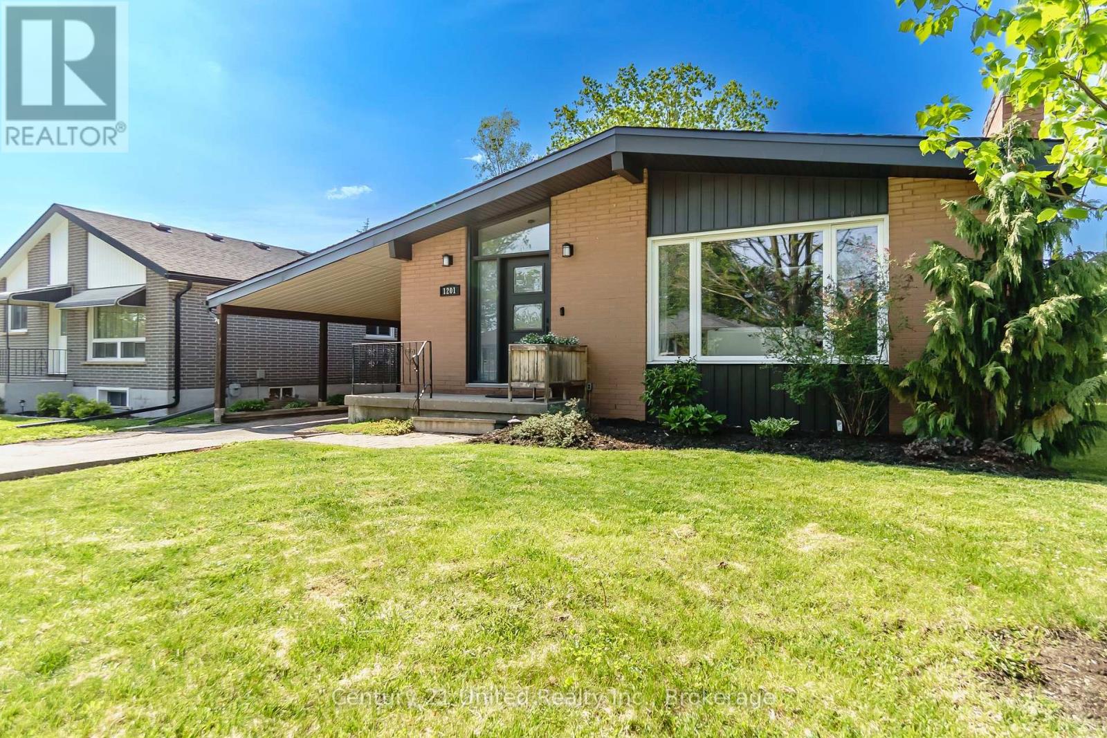 1201 Trentway Vista Street, Peterborough, Ontario  K9H 6N7 - Photo 2 - X13151562
