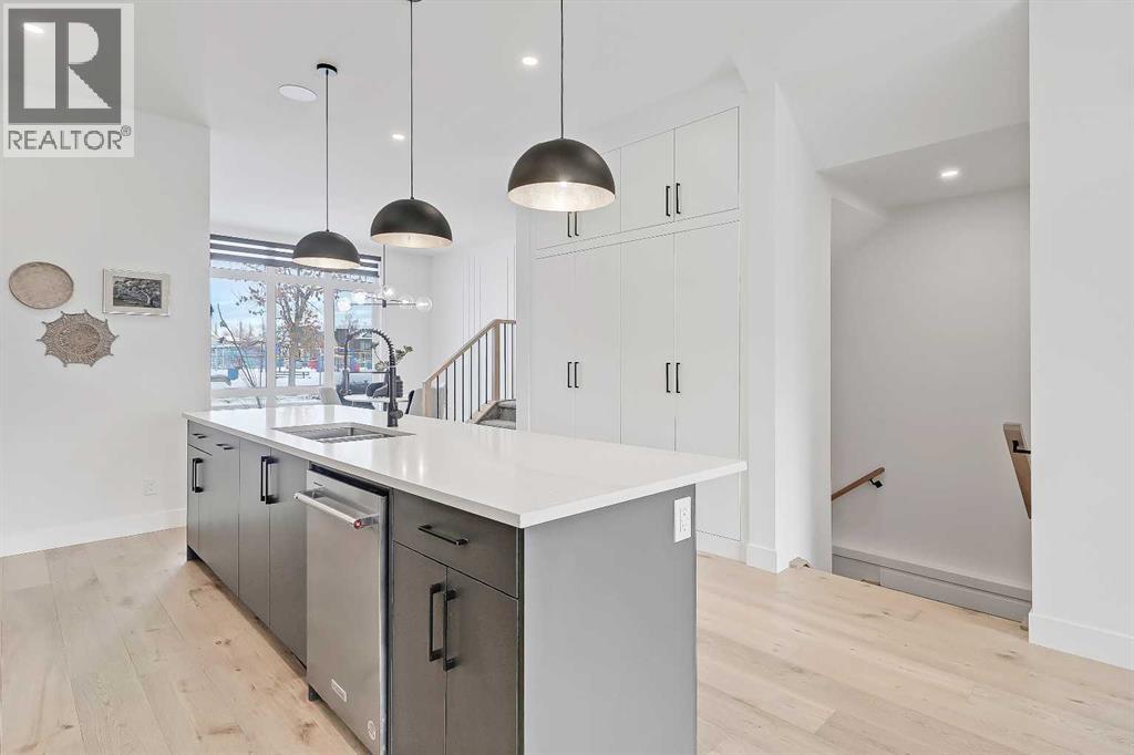 523 55 Avenue SW, Calgary, Alberta  T2V 0E9 - Photo 7 - A2294548