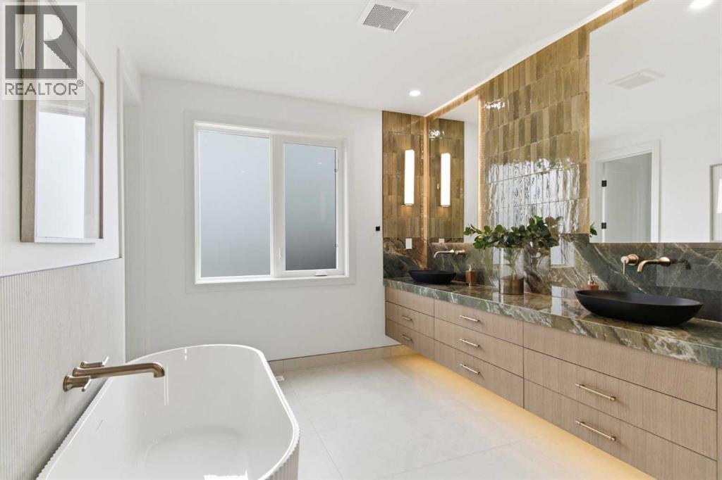 209 Windermere Road SW, Calgary, Alberta  T3C 3K9 - Photo 20 - A2296061