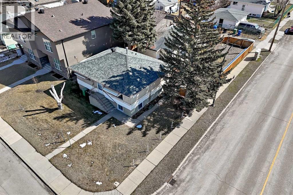 7448 21 Street SE, Calgary, Alberta  T2C 0V3 - Photo 1 - A2302391