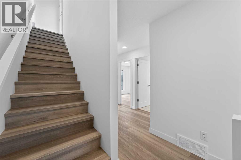 2537 Sovereign Crescent SW, Calgary, Alberta  T3C 3Y3 - Photo 26 - A2308805