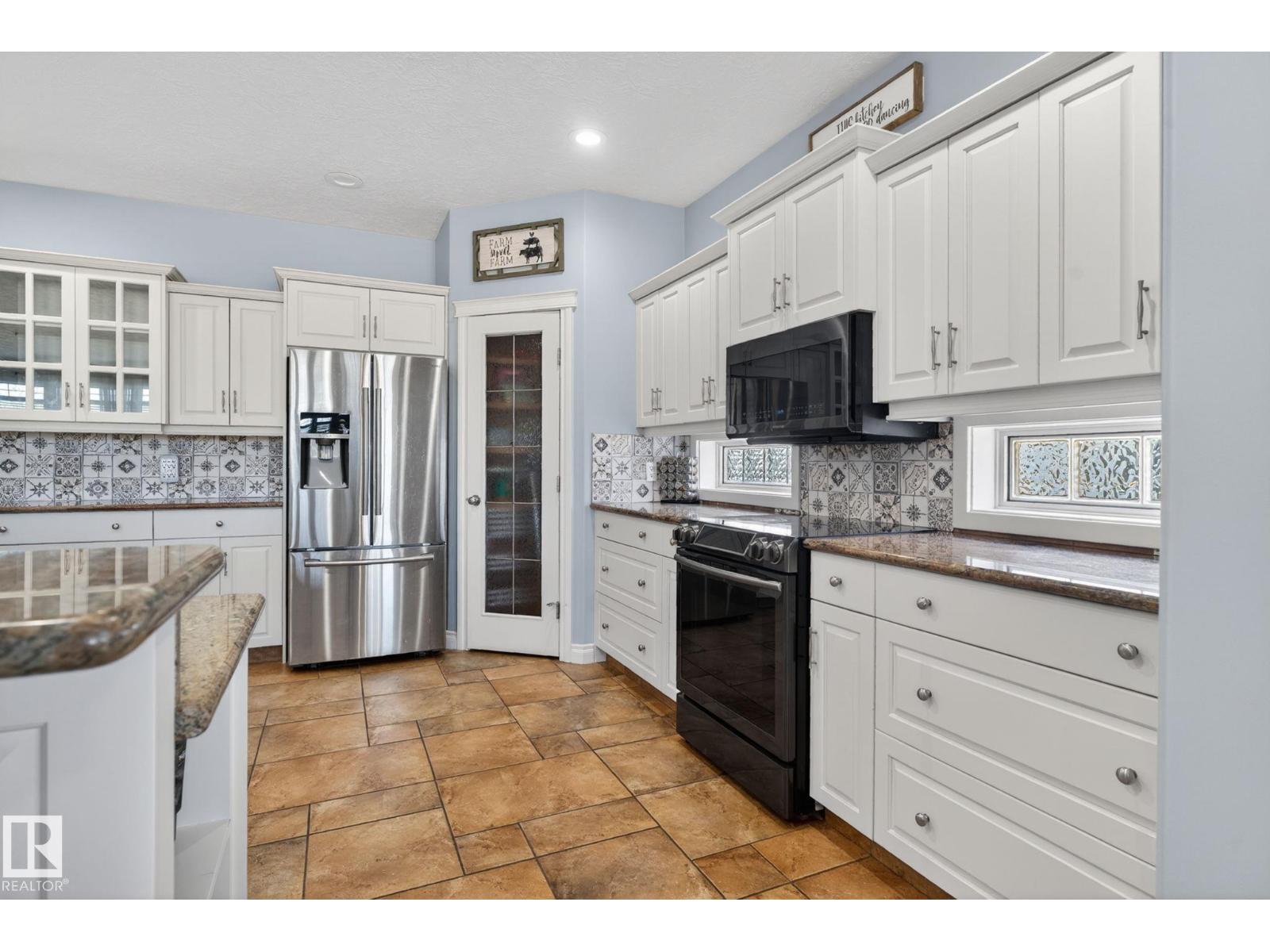 34 Valleyview Rg, Fort Saskatchewan, Alberta  T8L 4P2 - Photo 6 - E4488833