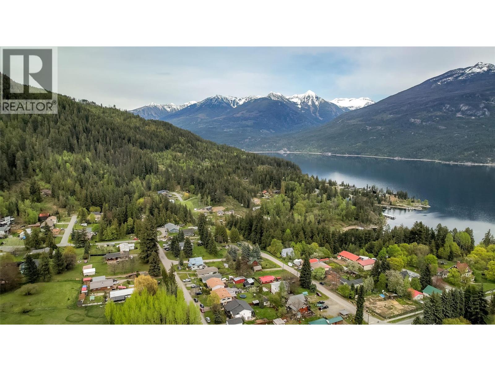 127 8th Street N, Kaslo, British Columbia  V0G 1M0 - Photo 3 - 10360012
