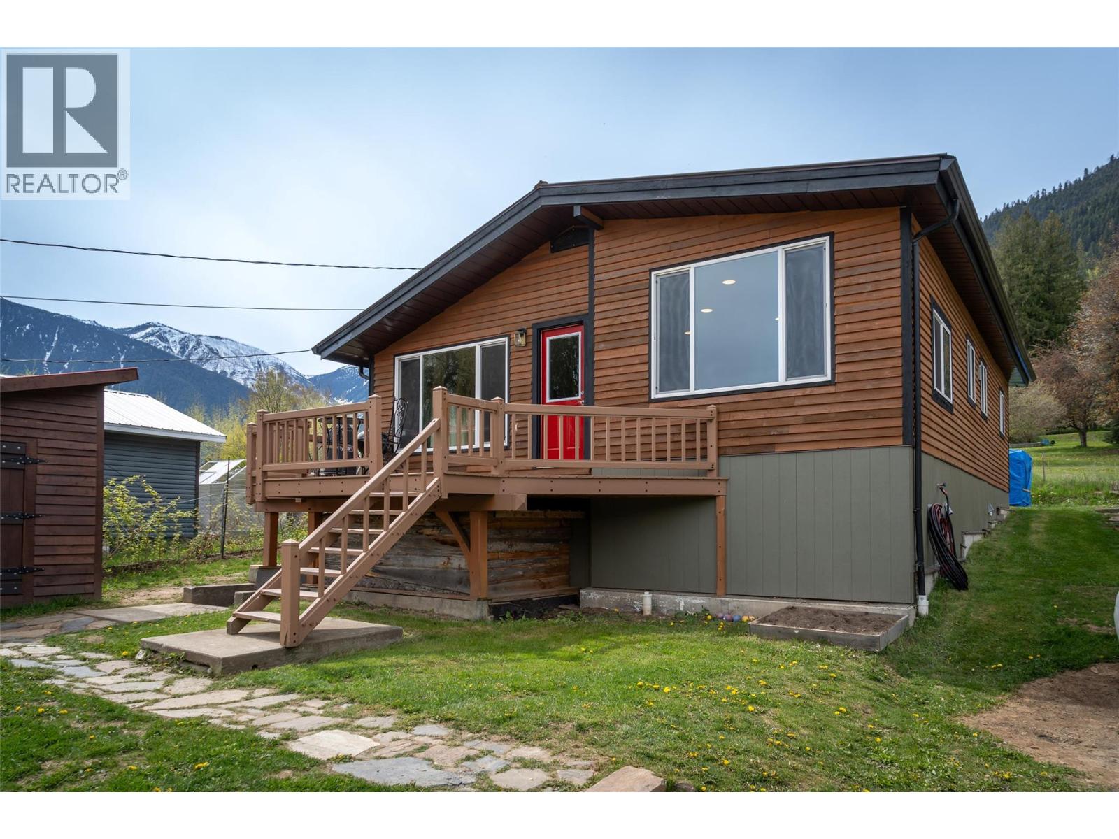 127 8th Street N, Kaslo, British Columbia  V0G 1M0 - Photo 9 - 10360012