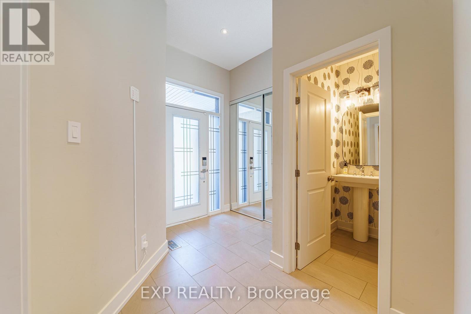 605 Tennant Way, Ottawa, Ontario  K4M 0C6 - Photo 3 - X13151606
