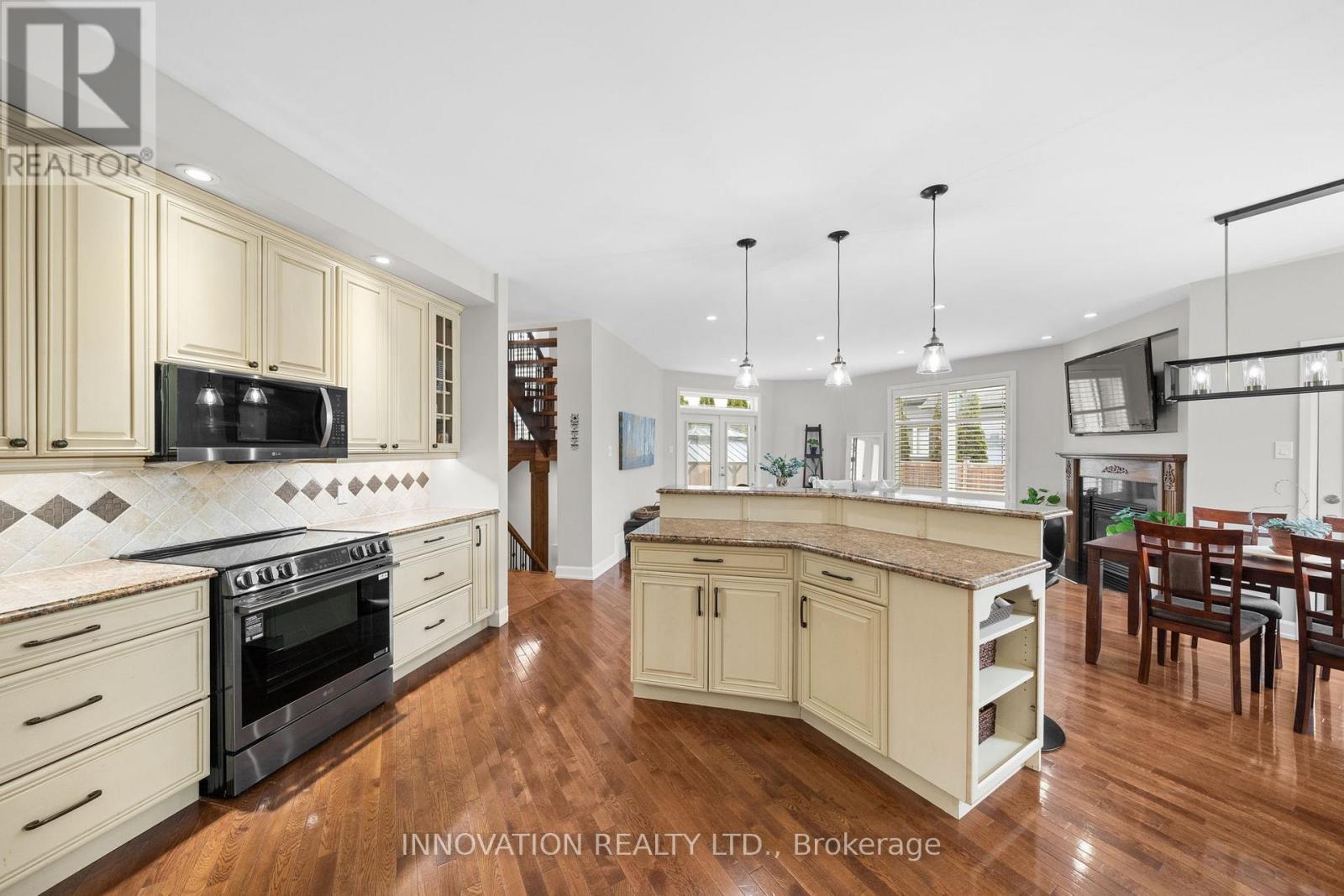 6598 Courtland Grove Crescent, Ottawa, Ontario K4P 1G5 - Photo 16 - X13151734