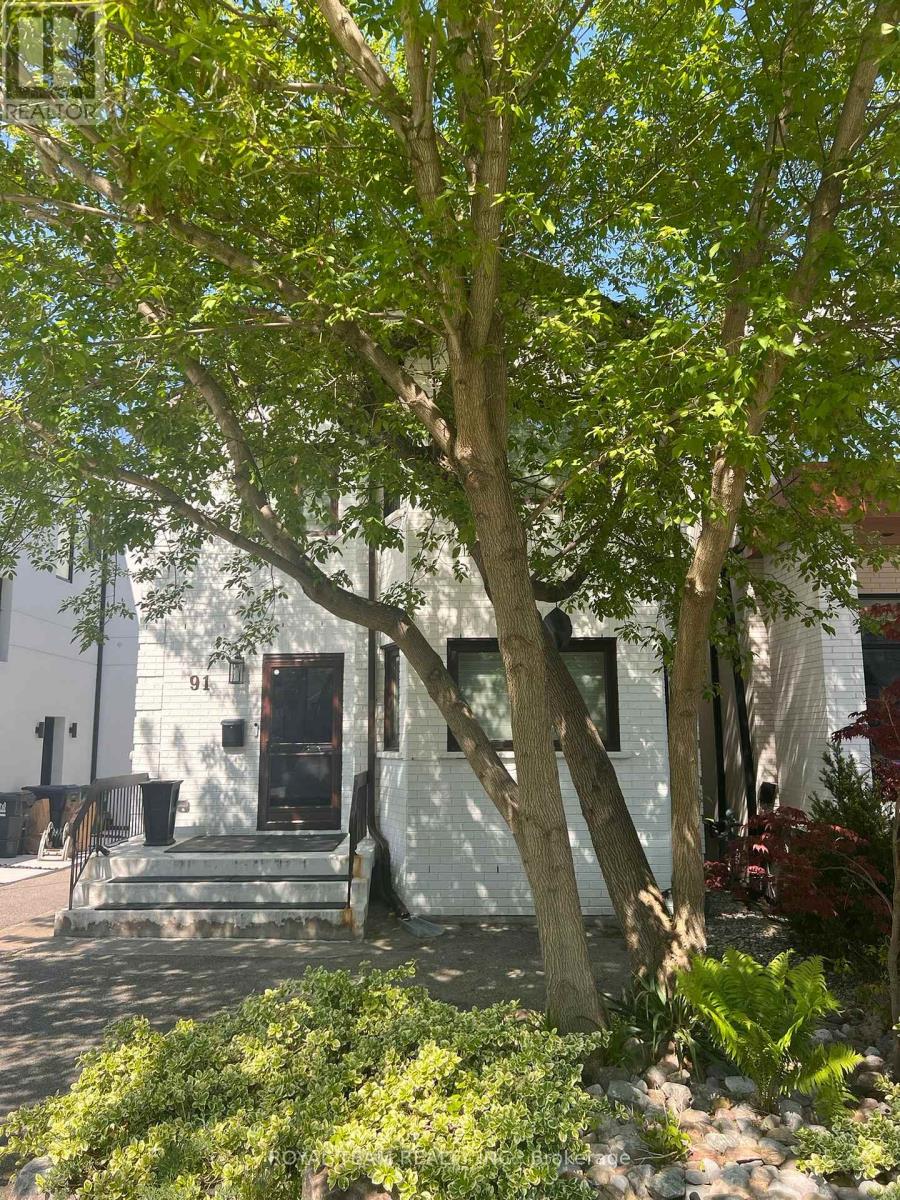 91 SOUTH KINGSWAY WAY, Toronto, Ontario