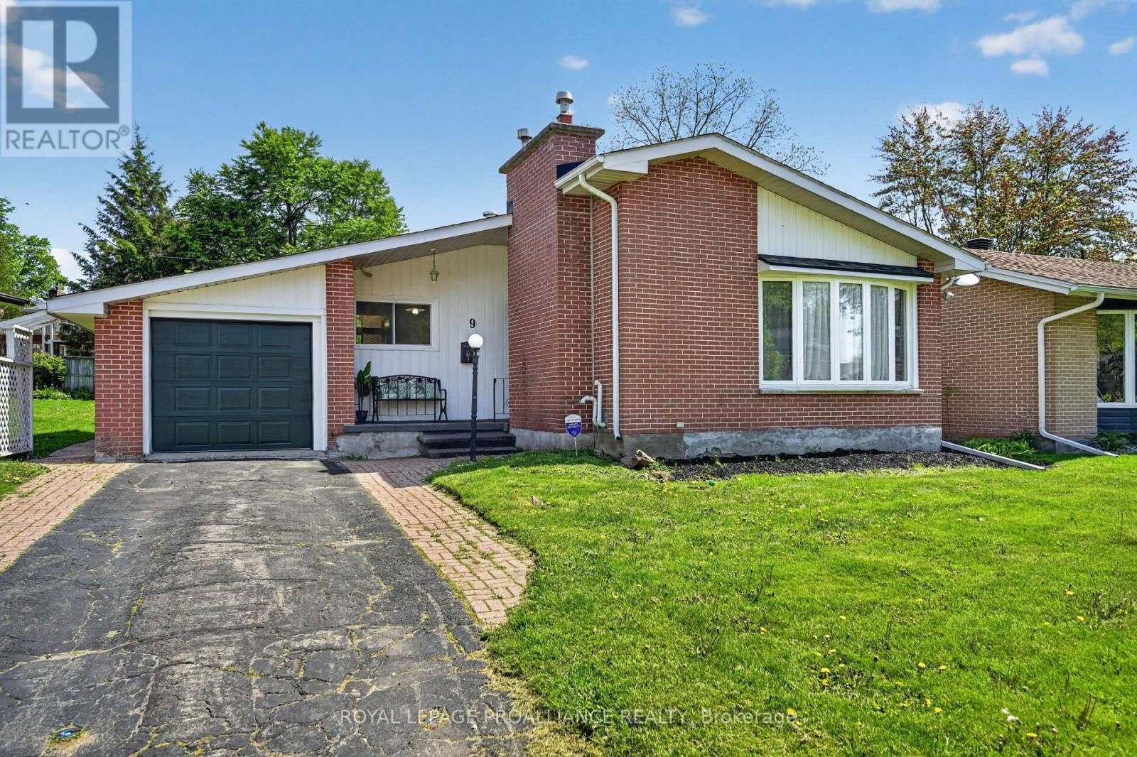 9 Winters Court, Brockville, Ontario  K6V 1T8 - Photo 2 - X13151820