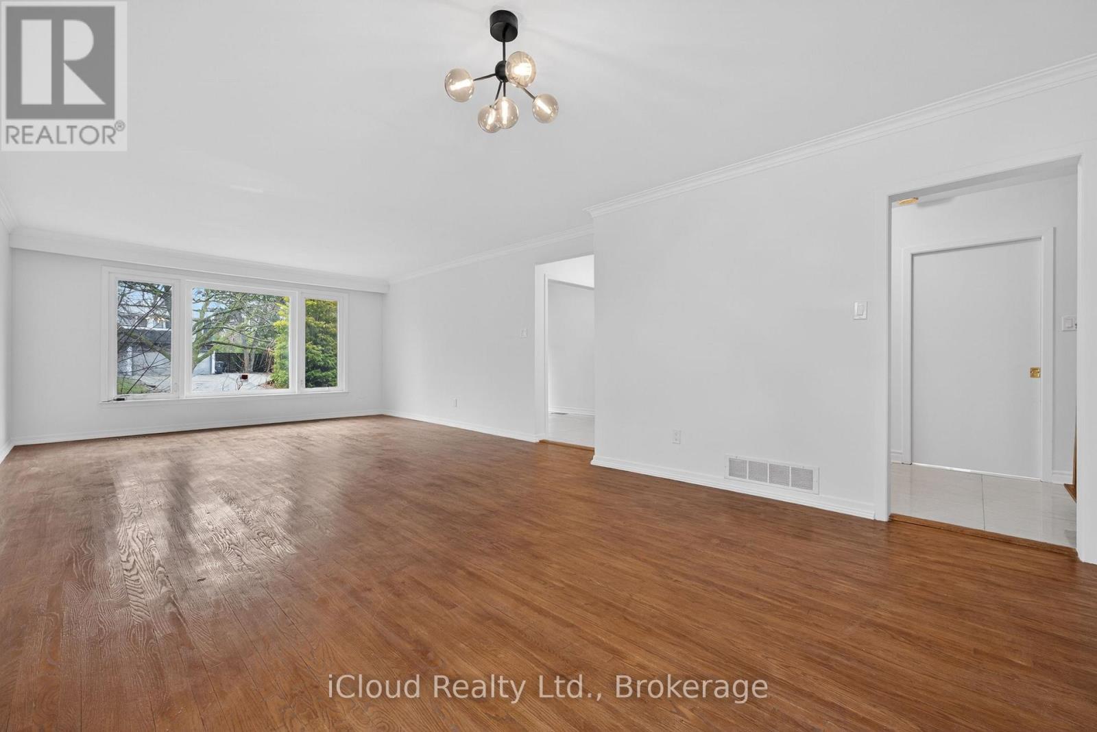 52 Montressor Drive, Toronto, Ontario  M2P 1Z2 - Photo 18 - C13151570
