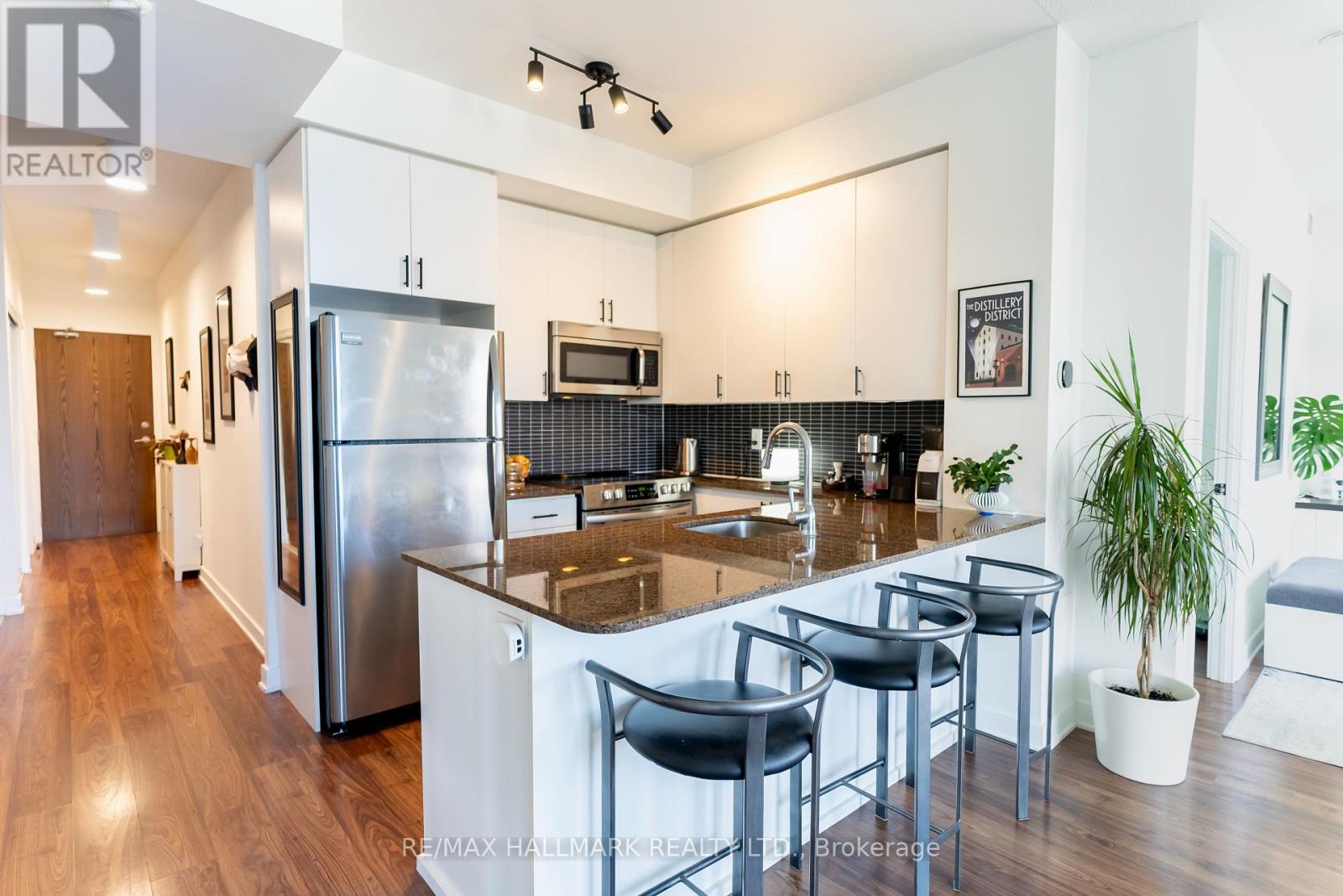 813 - 260 Sackville Street, Toronto (Regent Park), Ontario  M5A 0B3 - Photo 18 - C13151624