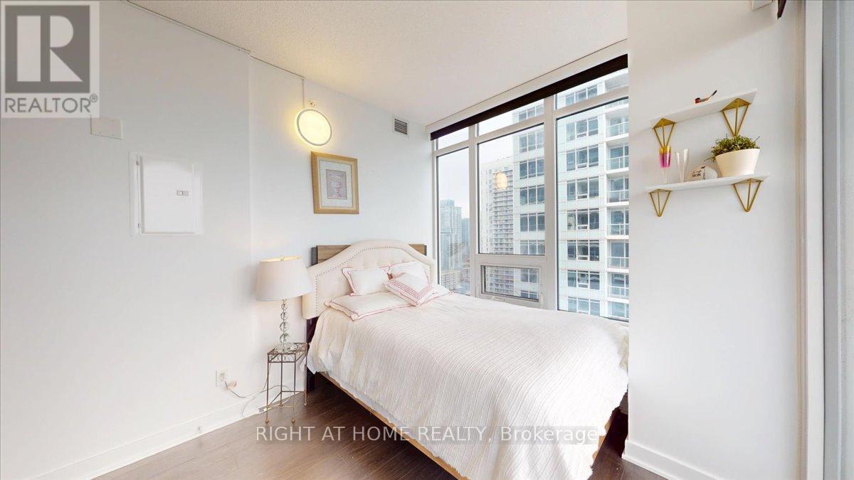3011 - 19 Bathurst Street, Toronto, Ontario  M5V 0N2 - Photo 25 - C13151768