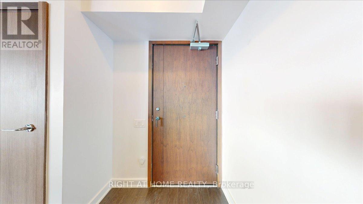 3011 - 19 Bathurst Street, Toronto, Ontario  M5V 0N2 - Photo 4 - C13151768