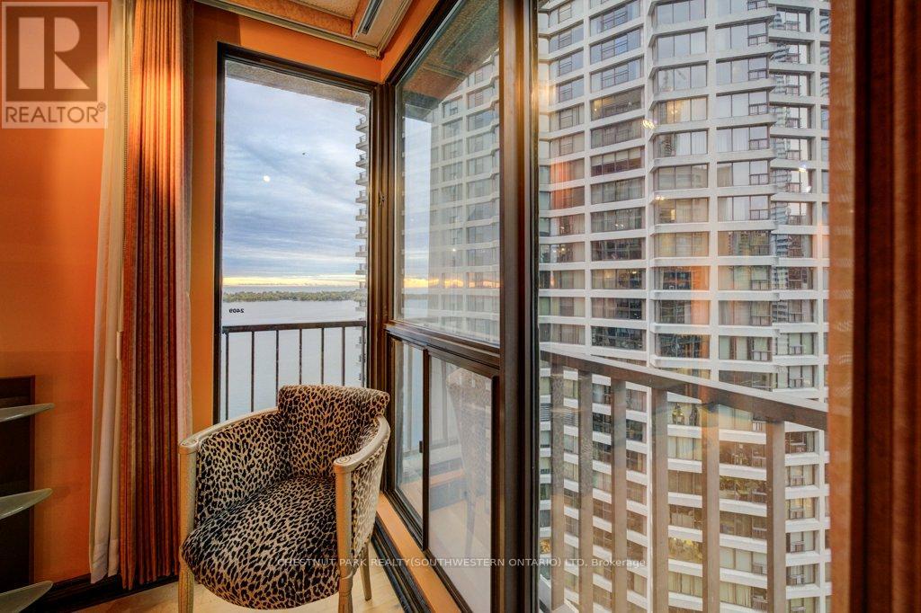 2409 - 33 Harbour Square, Toronto, Ontario  M5J 2G2 - Photo 42 - C13151786