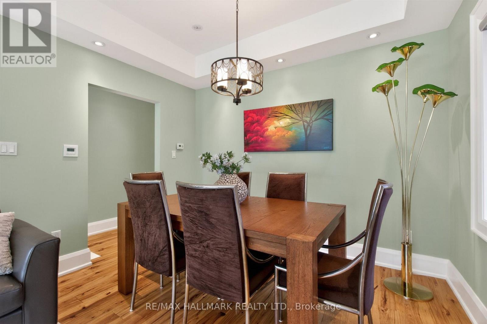 5 Elmont Drive, Toronto, Ontario M4B 2L9 - Photo 11 - E13151616