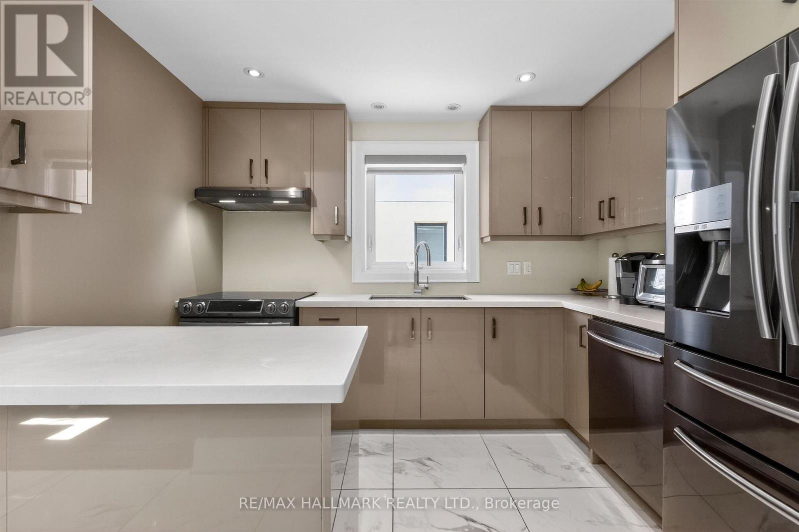 5 Elmont Drive, Toronto, Ontario M4B 2L9 - Photo 14 - E13151616
