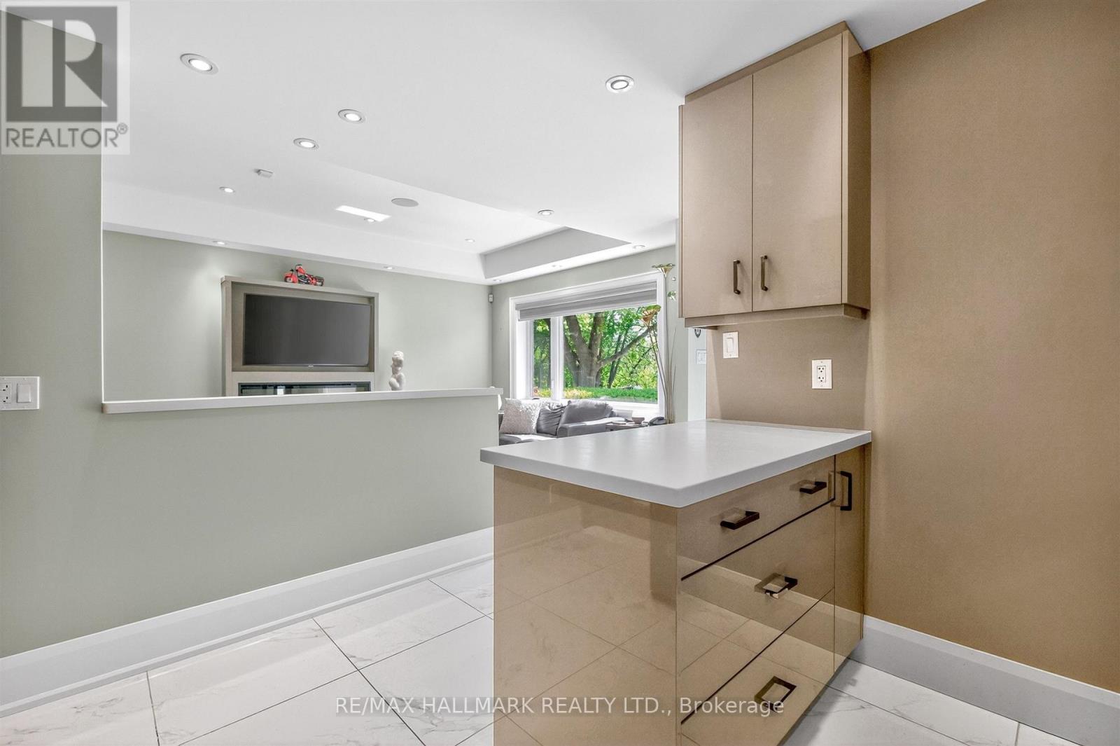 5 Elmont Drive, Toronto, Ontario M4B 2L9 - Photo 17 - E13151616
