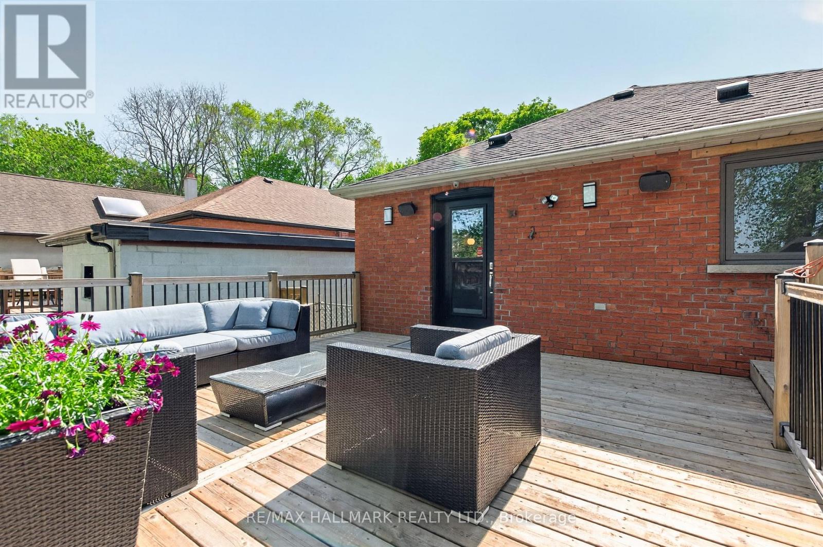 5 Elmont Drive, Toronto, Ontario M4B 2L9 - Photo 35 - E13151616
